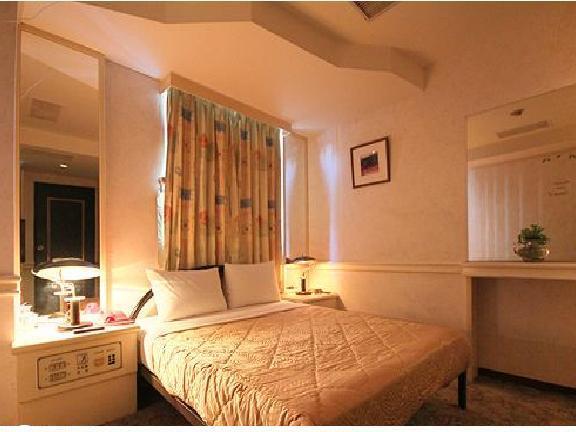 Broadway Hotel Taichung Exterior photo